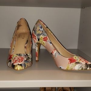 Apt 9 floral heels